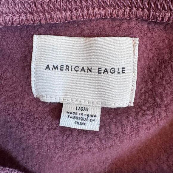 American Eagle super soft purple‎ cropped sweatshirt with tiger graphic  LARGE - Picture 4 of 5